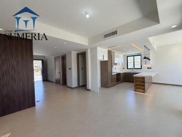 Casa nueva en sivana