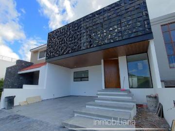 Casa Nueva en Venta, Cumbres del Cimatario. Queretaro