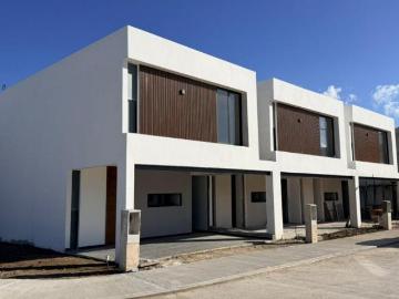 CASA NUEVA EN VENTA, CLUSTER 7, MODELO FEDE