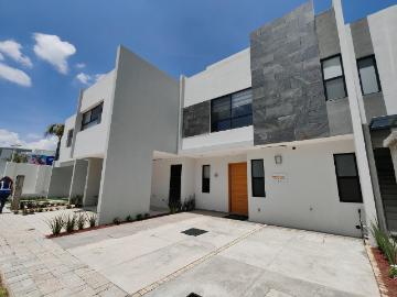 Casa nueva en Venta Con roof Garden en fraccionamiento en lomas de Angel?polis III, Puebla