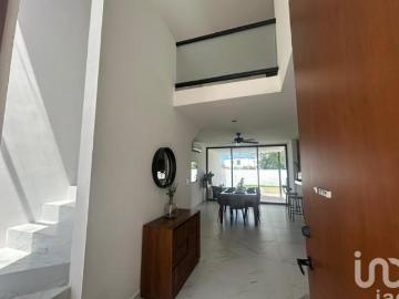 Casa Nueva en Venta Dzitya con Paneles Solares y Piscina
