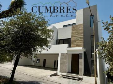 CASA NUEVA EN VENTA EN CUMBRES ÉLITE