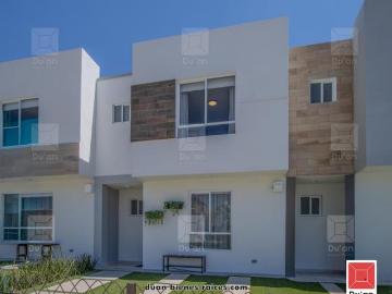Casa Nueva en Venta en Fracc. cerca de Blvd. Metropolitano con amenidades
