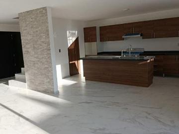 CASA NUEVA EN VENTA EN LAS TROJES