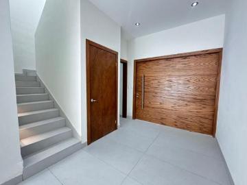 CASA NUEVA EN VENTA EN PRIVANZAS