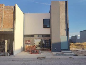 CASA NUEVA EN VENTA EN VI?A ANTIGUA