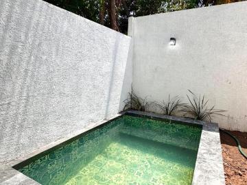 Casa nueva súper amplia e iluminada con ALBERCA y Minisplits!