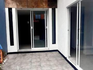 CASA NUEVA SOLA EN CIVAC