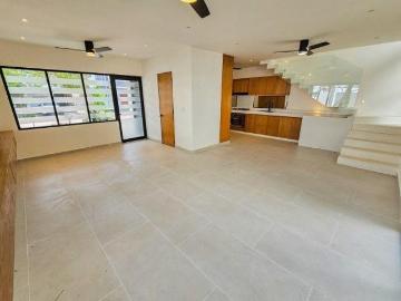 Casa Nueva · 3 Recámaras · Alberca Privada · Arbolada · Av. Huayacán