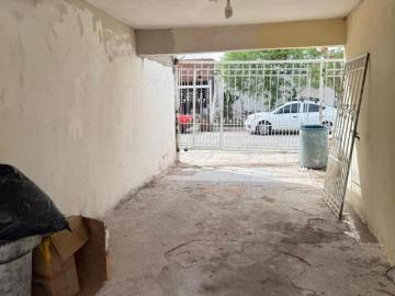 CASA NIÑOS HEROÉS POR PISTOLAS MENESES