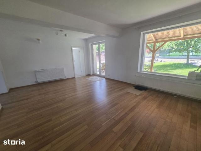 Casa nou renovata cu gradina,Bunloc Sacele Timisul de Jos pet friendly