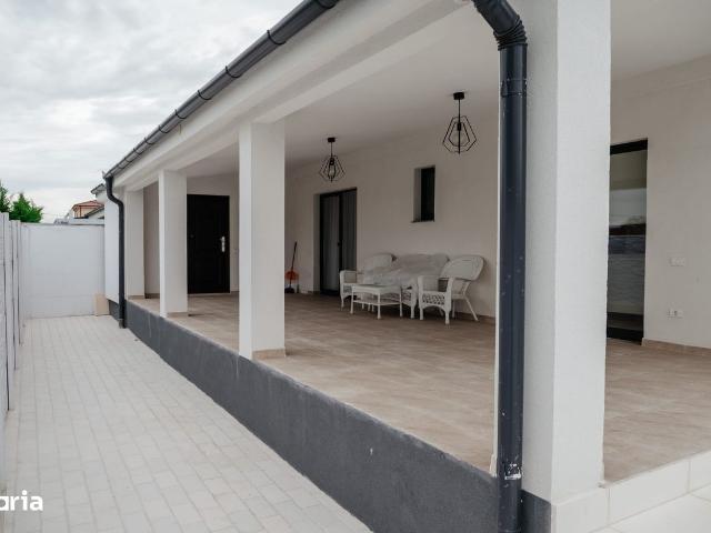 Casa noua lux, moderna si functionala, Cartier Oncea, geotermala
