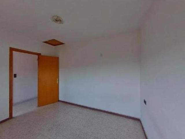 CASA OCUPADA 169 M2 ÚTILES 4 HABITACIONES, PISCINA, PARCELA DE 438 M2, CARRER CORBERA, RUBÍ