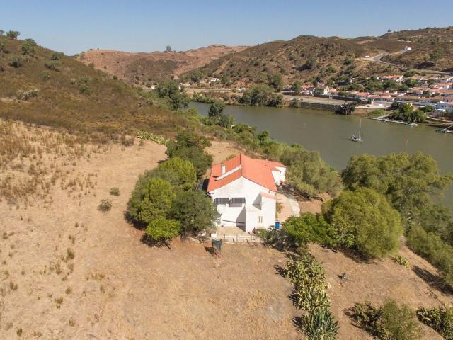 para construção junto a todas as comodidades, com vistas panorâmicas entre Faro e Loulé Faro, Santa a de Nexe