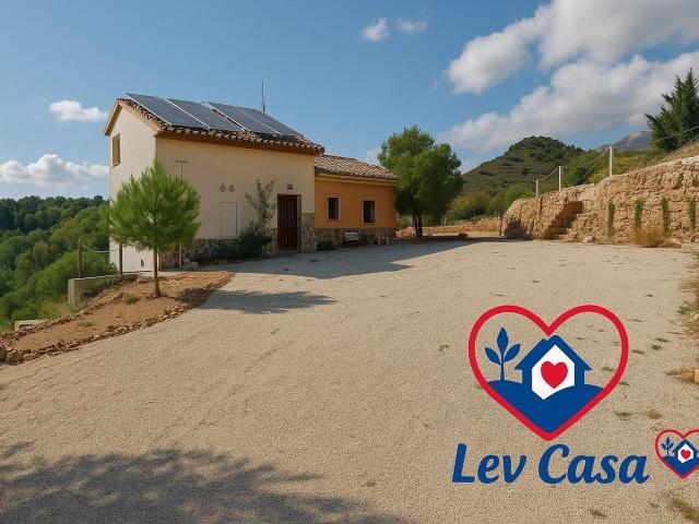 Casa autosuficiente en plena Sierra Espuña – Naturaleza y exclusividad