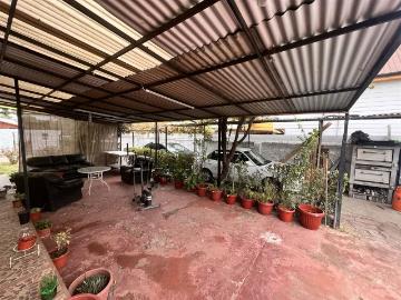 CASA Av Mexico y Enrique Olivares | 3 Dormitorios por 700000. 00 en La Florida