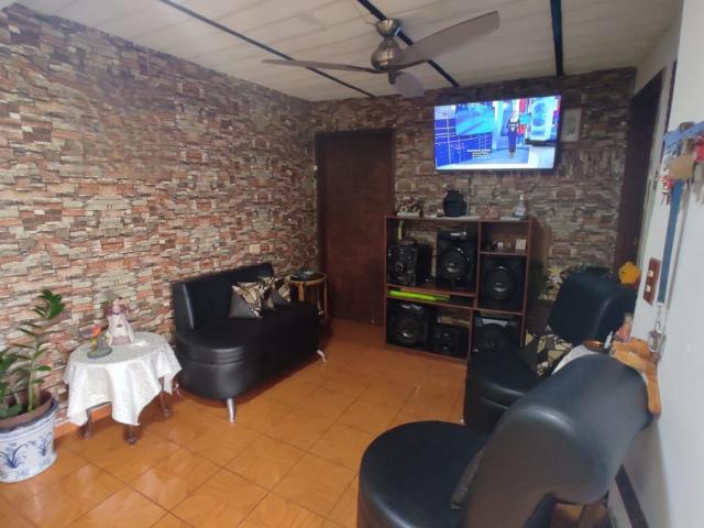 CASA, AV PPAL 19 DE ABRIL PETARE, VE23 004AAP ZFER