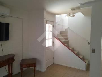 CASA Avenida Obispo Vladés | 4 Dormitorios por 5000.00 en Valparaíso