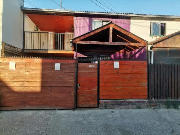 Casa avenida merced con avenida tres poniente | 3 dormitorios por 59990. 00 en Melipilla