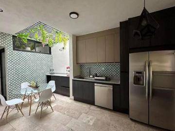 Casa a 15 min del Centro de San Miguel de Allende, 5 recámaras con alberca
