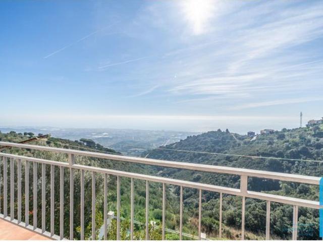 CASA A 4 VIENTOS CON PRECIOSAS VISTAS AL MAR