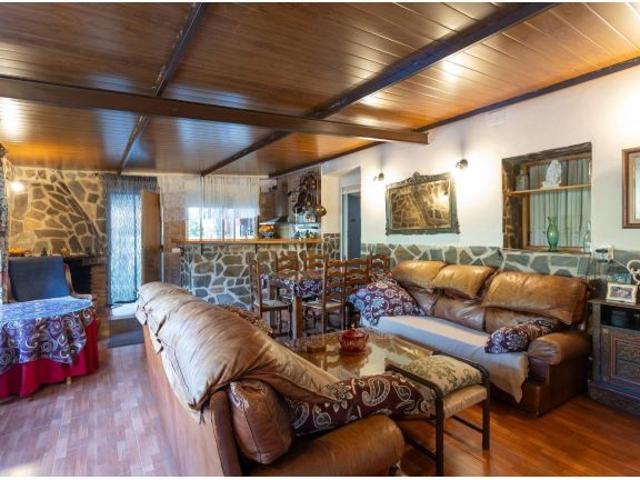CASA A 500 METROS DE LA PLAYA