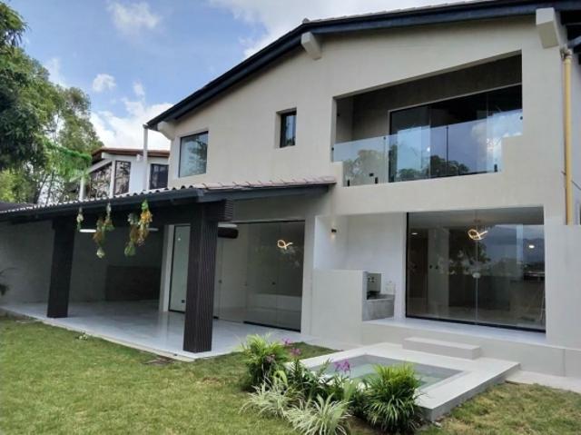 CASA A ESTRENAR EN VENTA TERRAZAS DEL CLUB HPICO
