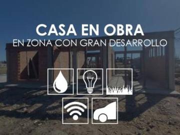 Casa a estrenar en Villa San Jose