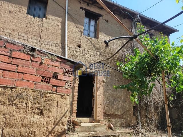 Casa a la venta en el centro de Vilecha