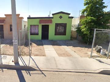 CASA A LA VENTA EN LOMAS ALTAS MEXICALI BAJA CALIFORNIA YQH