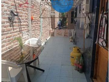 Casa a minutos metro Cardenal Caro | 5 Dormitorios por 125000. 00 en Santiago