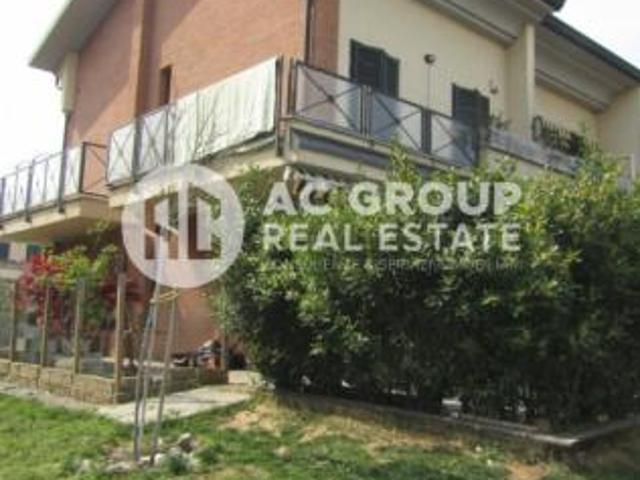 Casa a schiera a Gerenzano Rif. villasch.gere.c