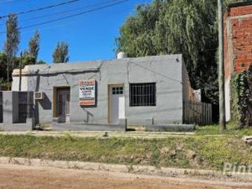 Casa a reciclar sobre calle Sarmiento. SAN JOSE