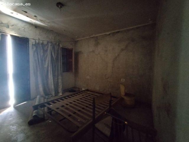 CASA A REFORMAR !