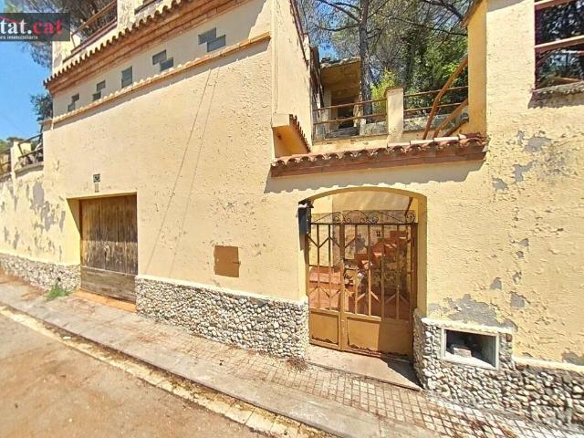 CASA A REFORMAR EN CAÑADA LLESSAMI PIERA