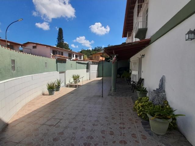 Casa en venta en Alto Prado de 350 Mts2 Construccion