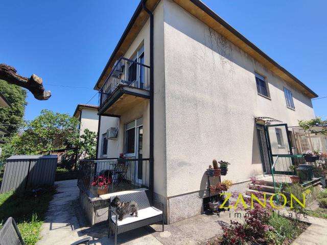 Casa accostata in vendita a Gorizia, San Rocco