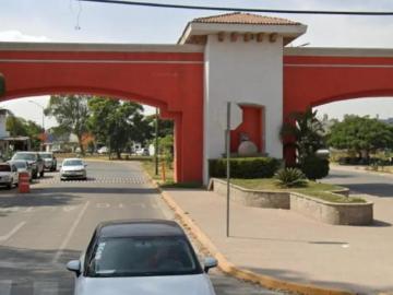 CASA ADJUDICADA EN EN FRACCIONAMIENTO VILLA FONTANA SAN PEDRO TLAQUEPAQUE