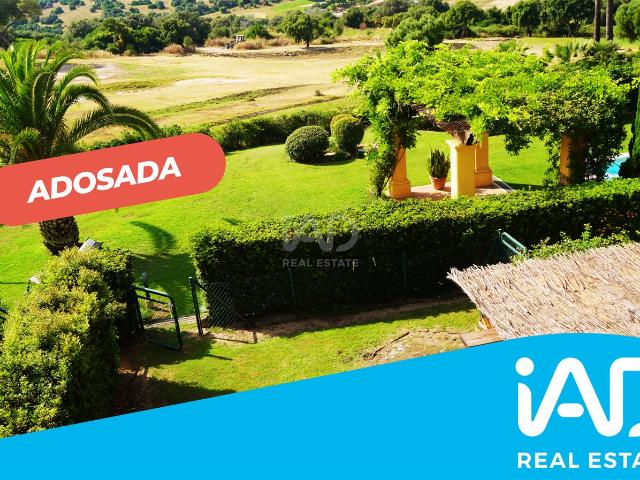Casa adosada 3 dormitorios 205 m2 205m² San Roque