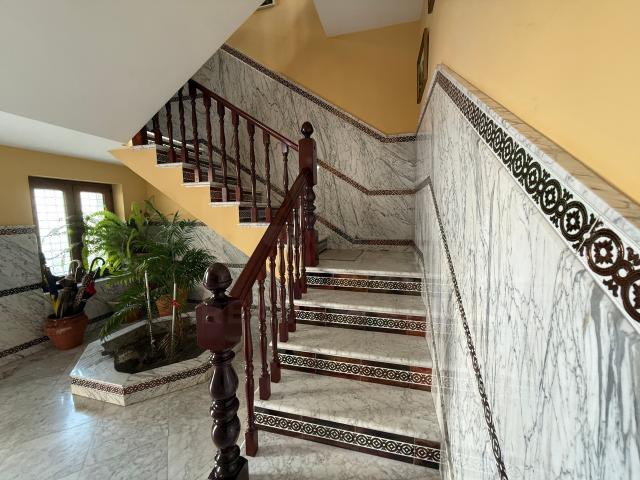 Casa adosada 4 dormitorios 180 m2