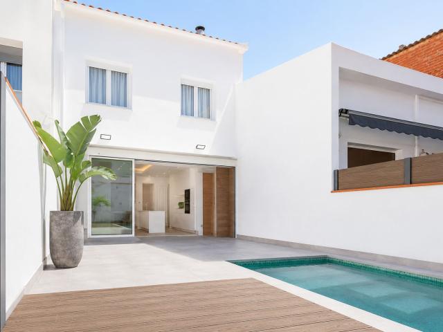 Casa adosada 4 dormitorios 236 m2