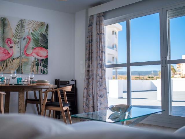 Casa adosada 9 dormitorios 278 m2