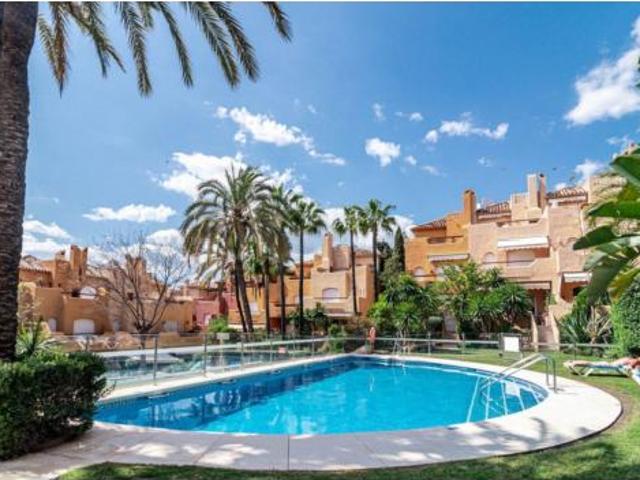 Casa adosada Alquiler Marbella, Marbella