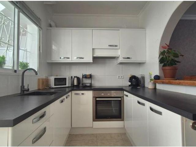 Casa adosada de 2 habitaciones en venta en San Miguel de Salinas