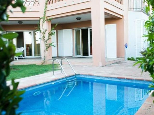 Casa adosada de alto standing 495 en venta, Estepona, Andalucía