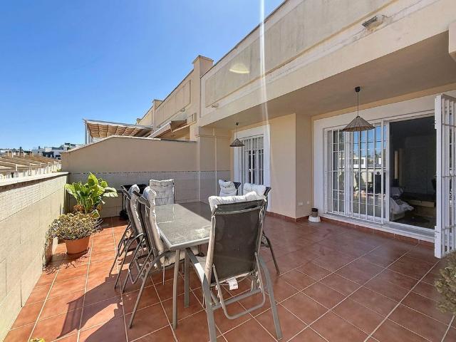 Casa adosada de alto standing 138 en venta, Torremolinos, España