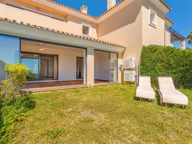 Casa adosada de alto standing 191 en venta, Estepona, Andalucía