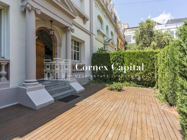 Casa adosada de alto standing en venta Barcelona, España