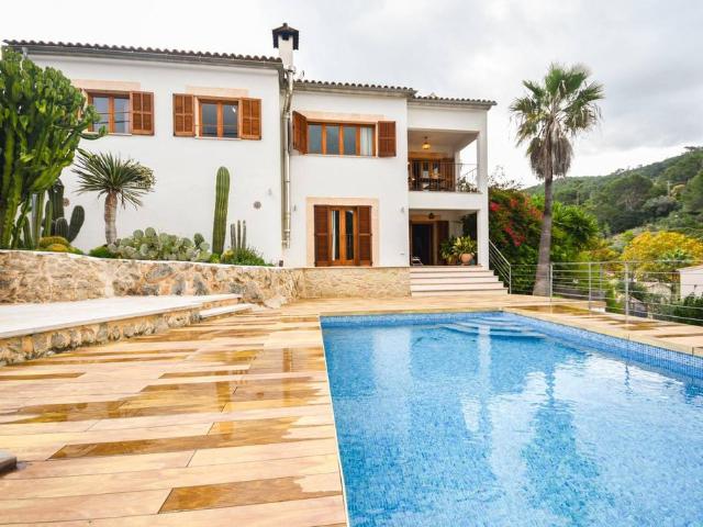 Vivienda de alto standing de 226 m2 en venta Esporles, España