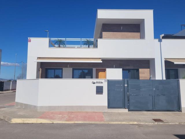 Casa adosada de esquina moderna en Daya Vieja Alicante 128m² Daya Vieja